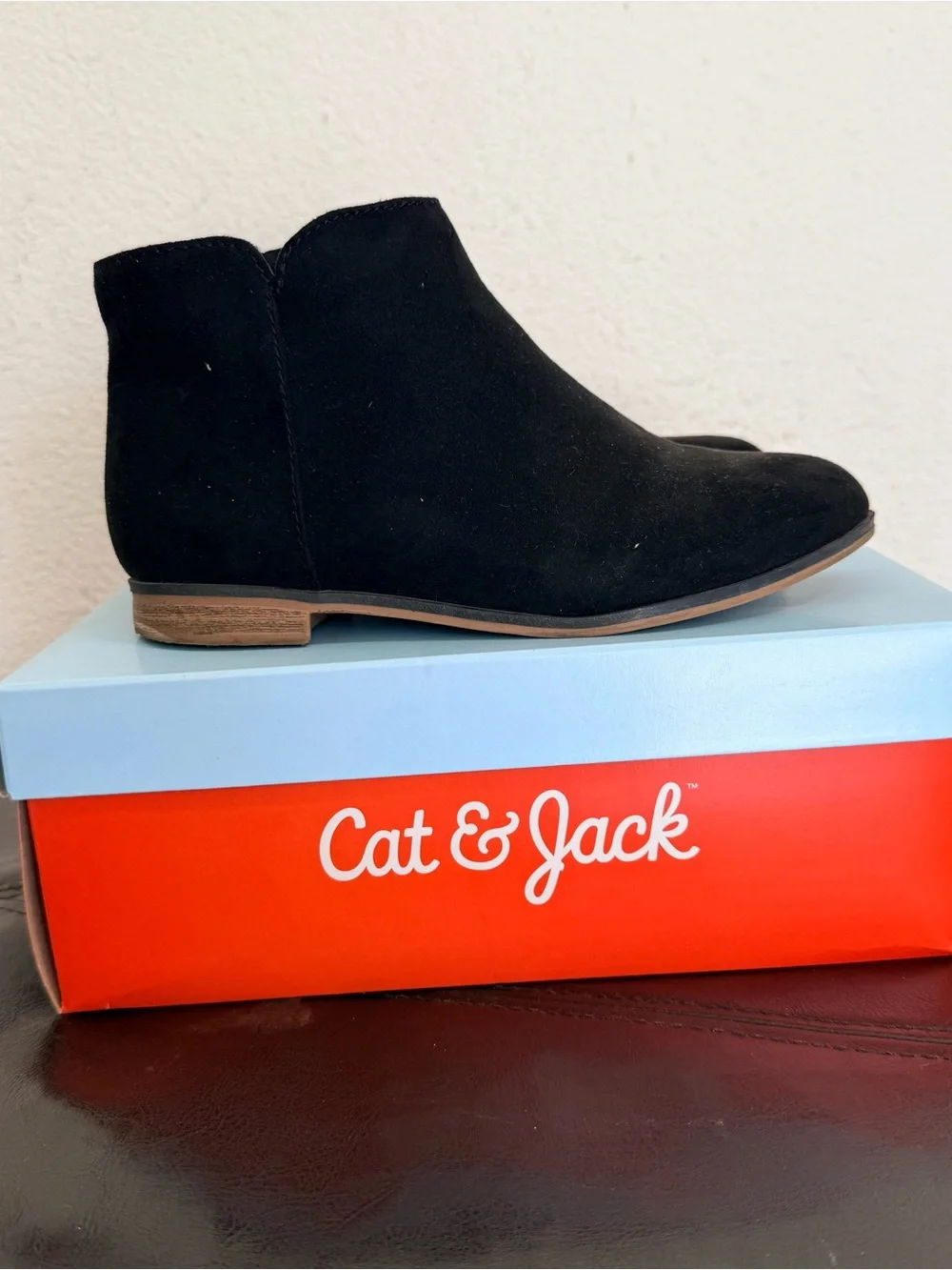 Cat & Jack Opal Girls Ankle Boots size 1
